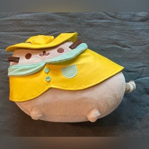 Raincoat Pusheen Plush